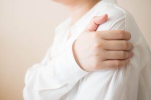 How-to-Cure-Frozen-Shoulder-Quickly