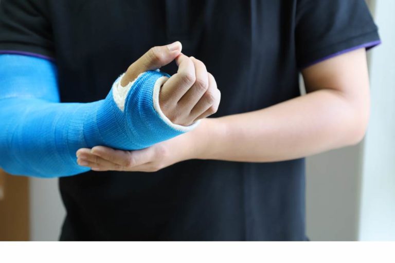 Fractured vs. Bruised Tailbones Chiropractor Snellville AICA